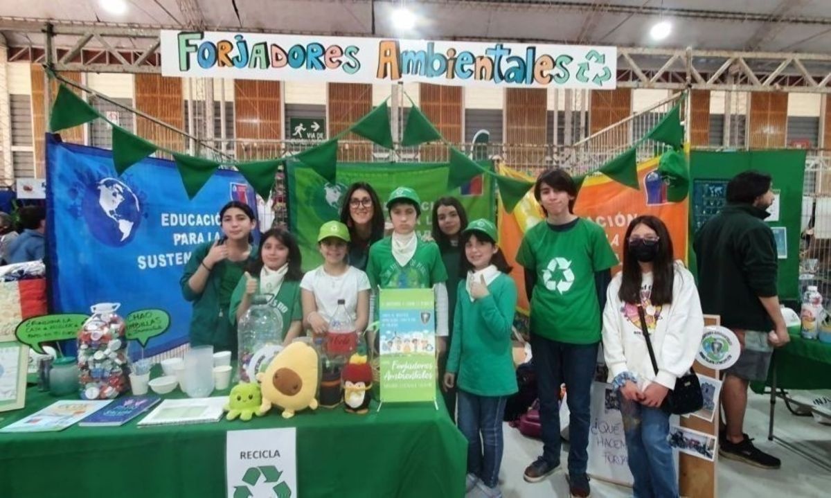 Forjador por un día: invitan a niños y jóvenes valdivianos a taller sobre reciclaje